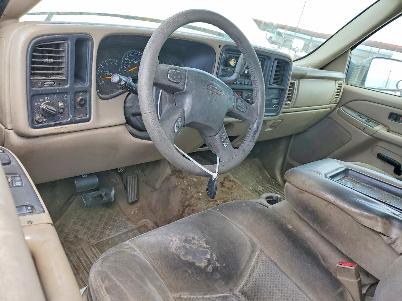 2004 CHEVROLET SILVERADO