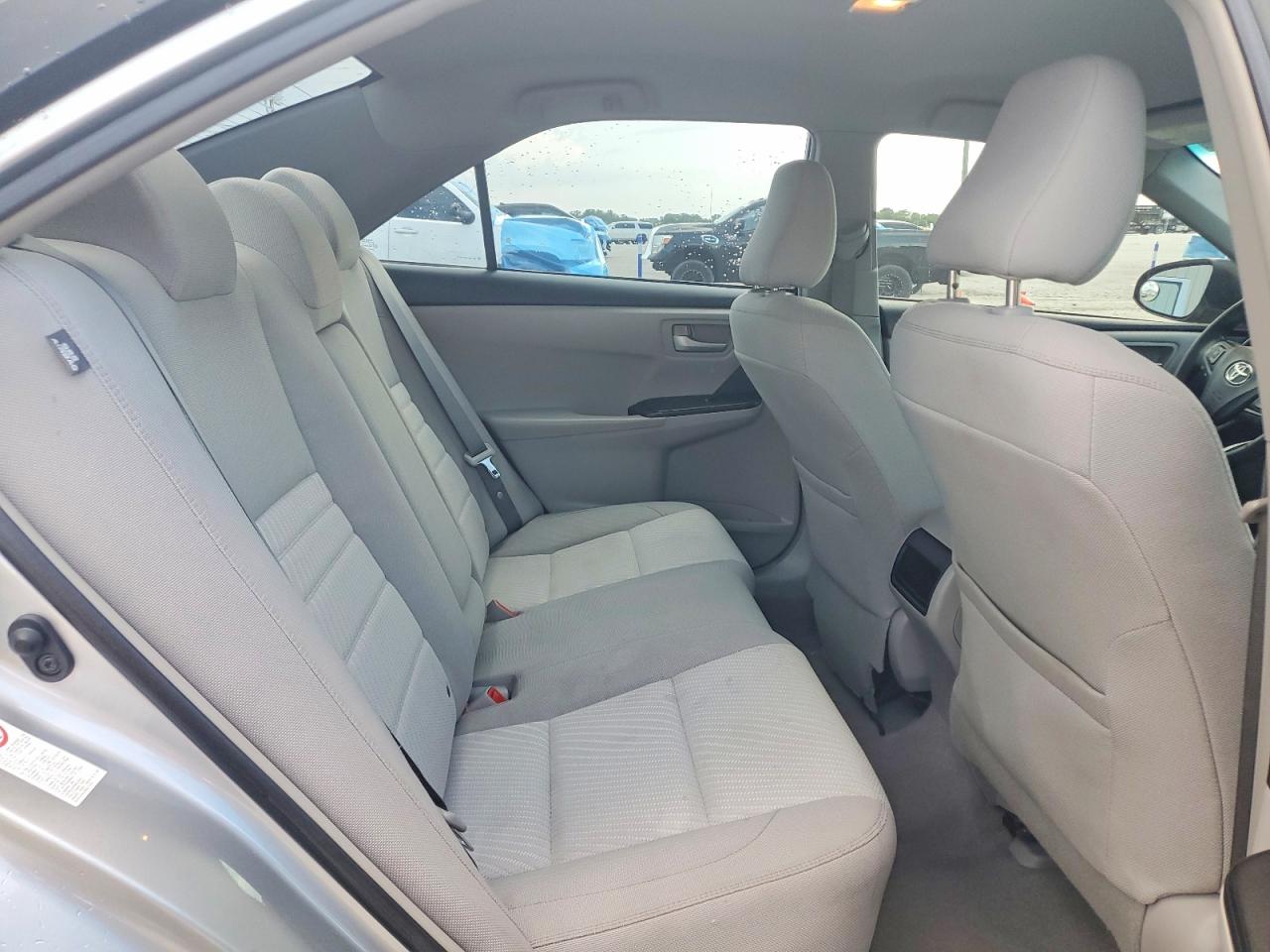 2016 TOYOTA CAMRY