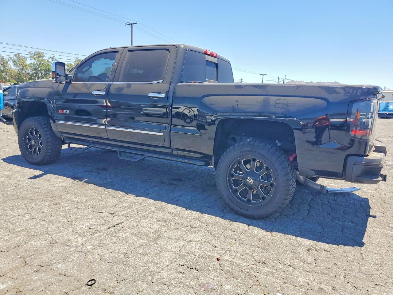 2017 CHEVROLET SILVERADO