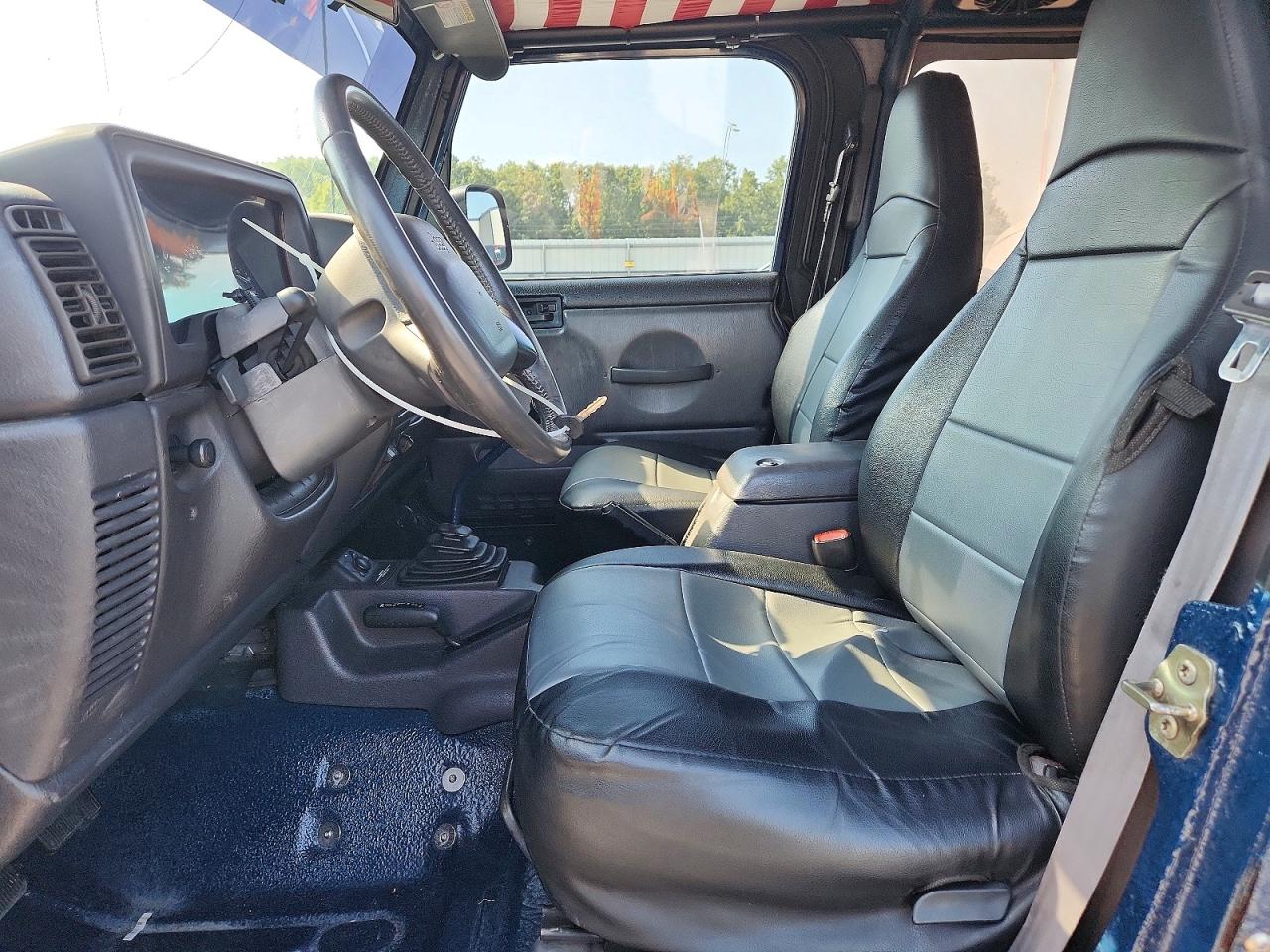 2000 JEEP WRANGLER