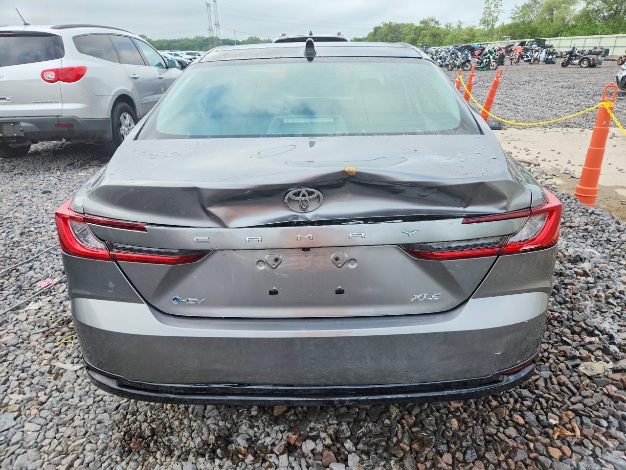 2026 TOYOTA CAMRY