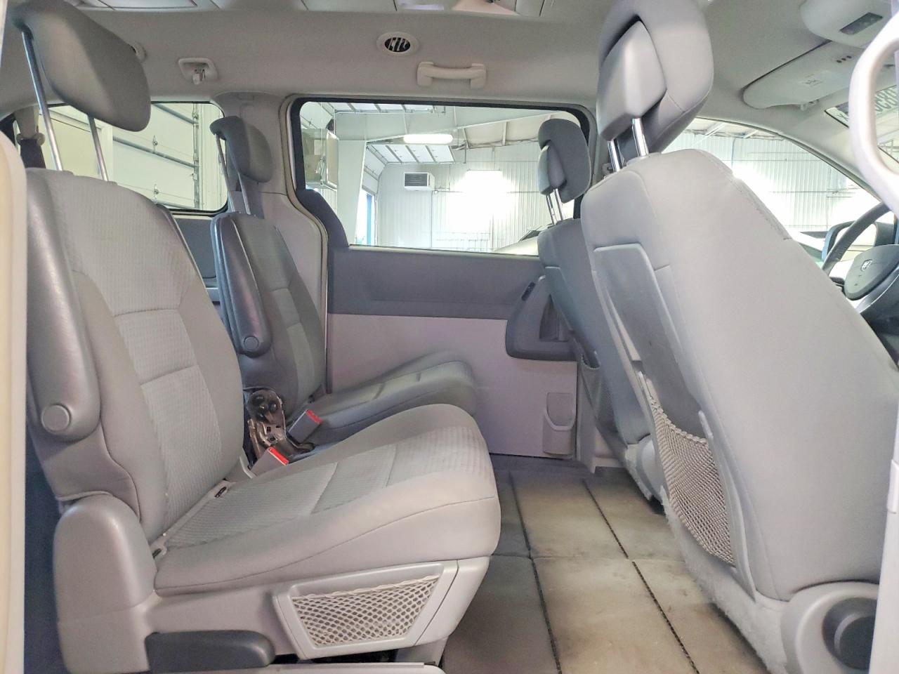 2010 DODGE CARAVAN
