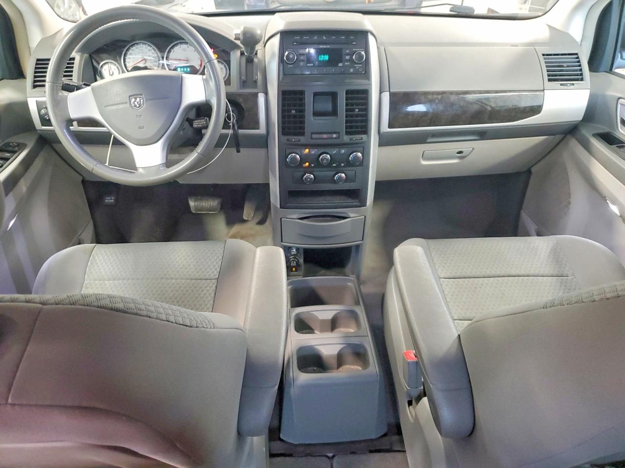 2010 DODGE CARAVAN