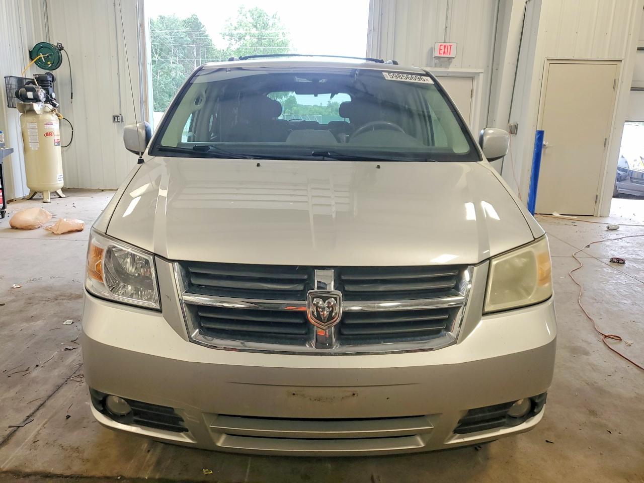 2010 DODGE CARAVAN
