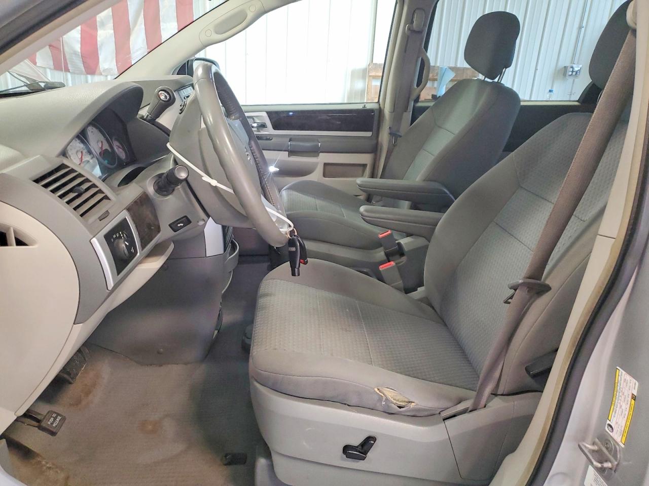 2010 DODGE CARAVAN