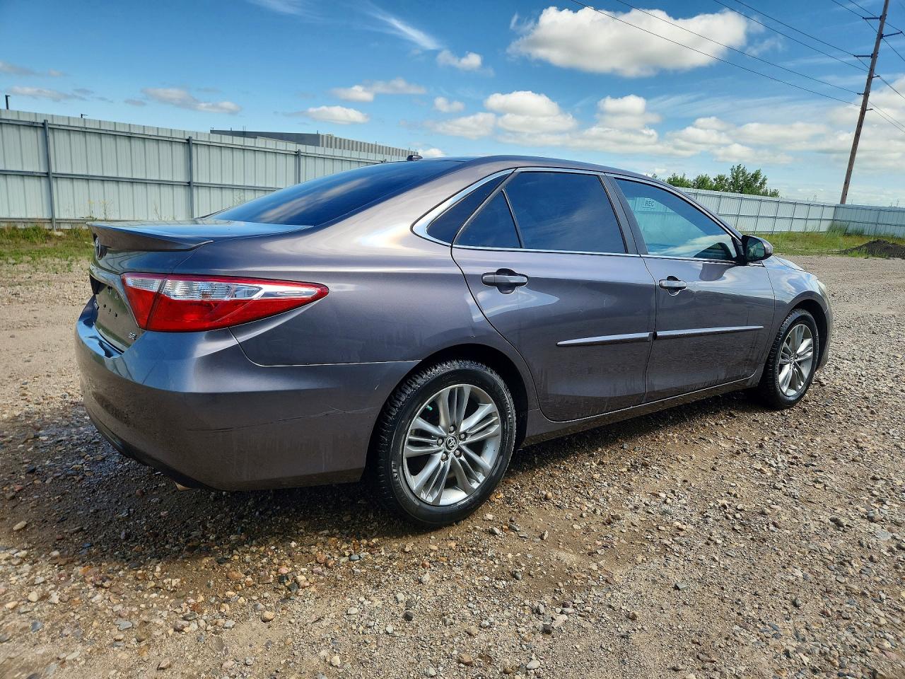 2015 TOYOTA CAMRY