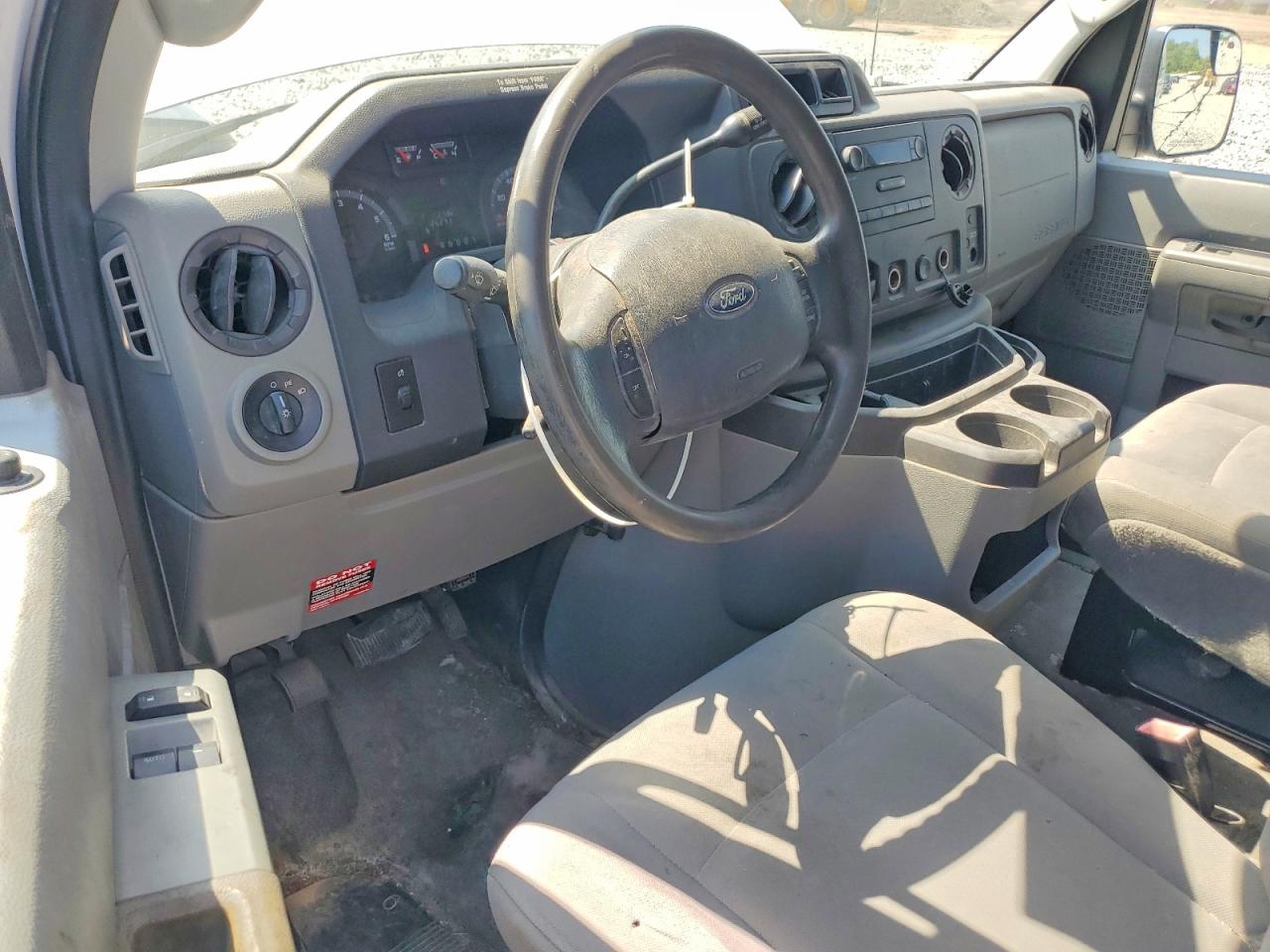 2011 FORD ECONOLINE