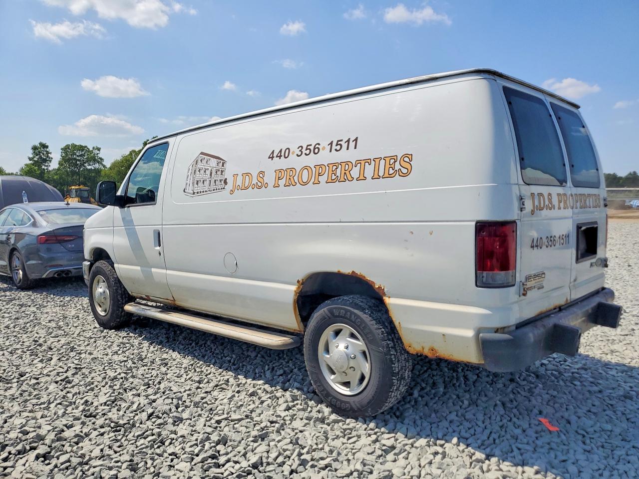 2011 FORD ECONOLINE