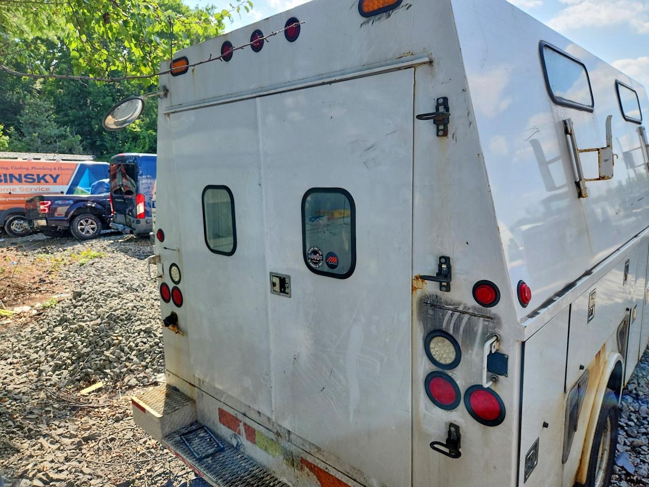 2010 FORD ECONOLINE