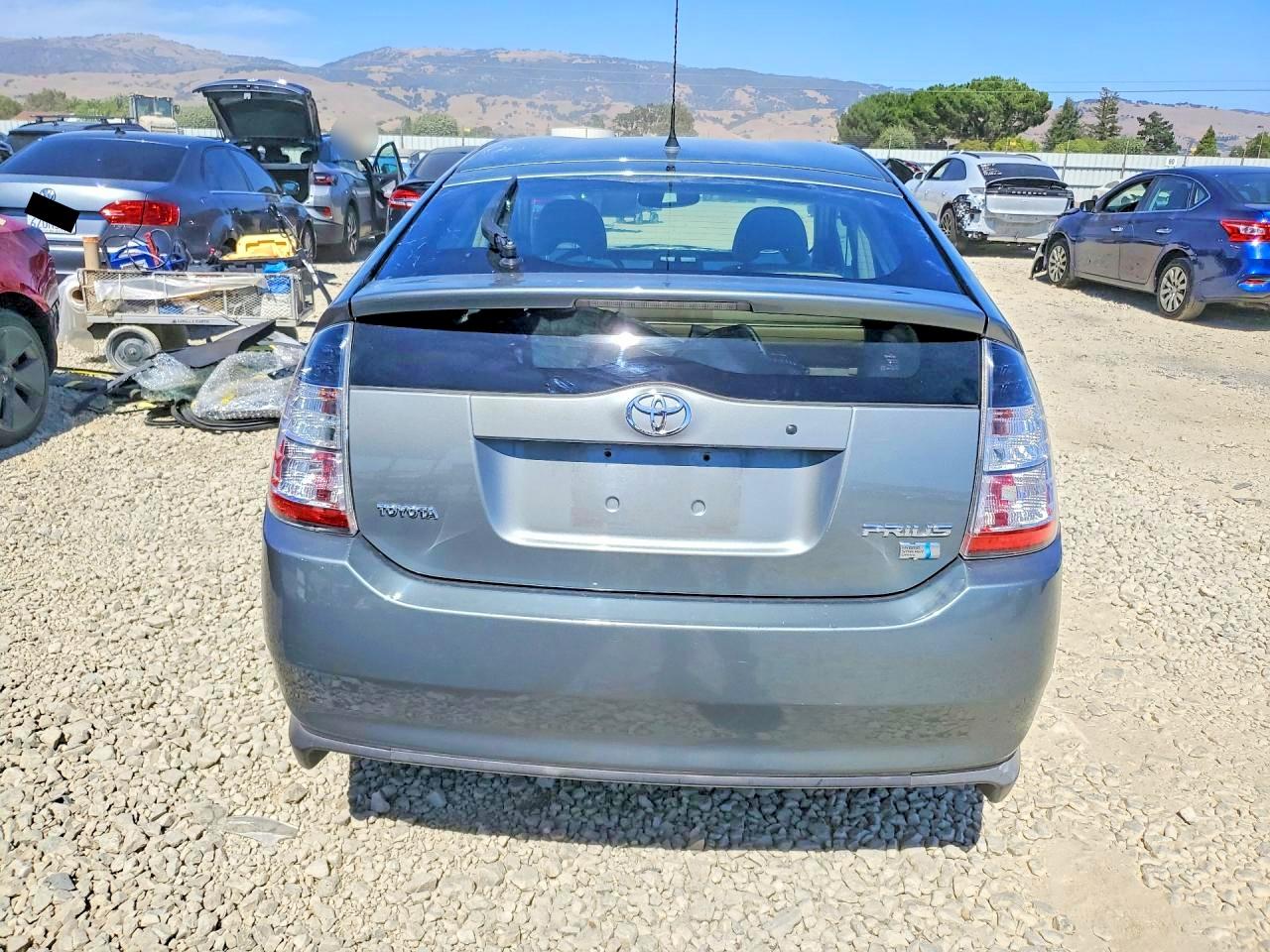 2005 TOYOTA PRIUS