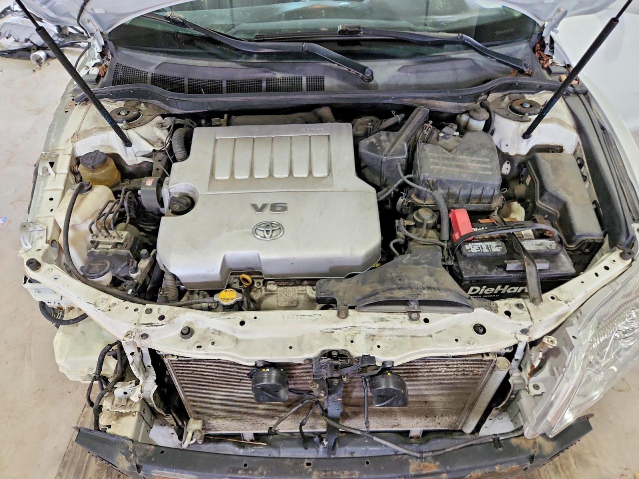 2011 TOYOTA CAMRY