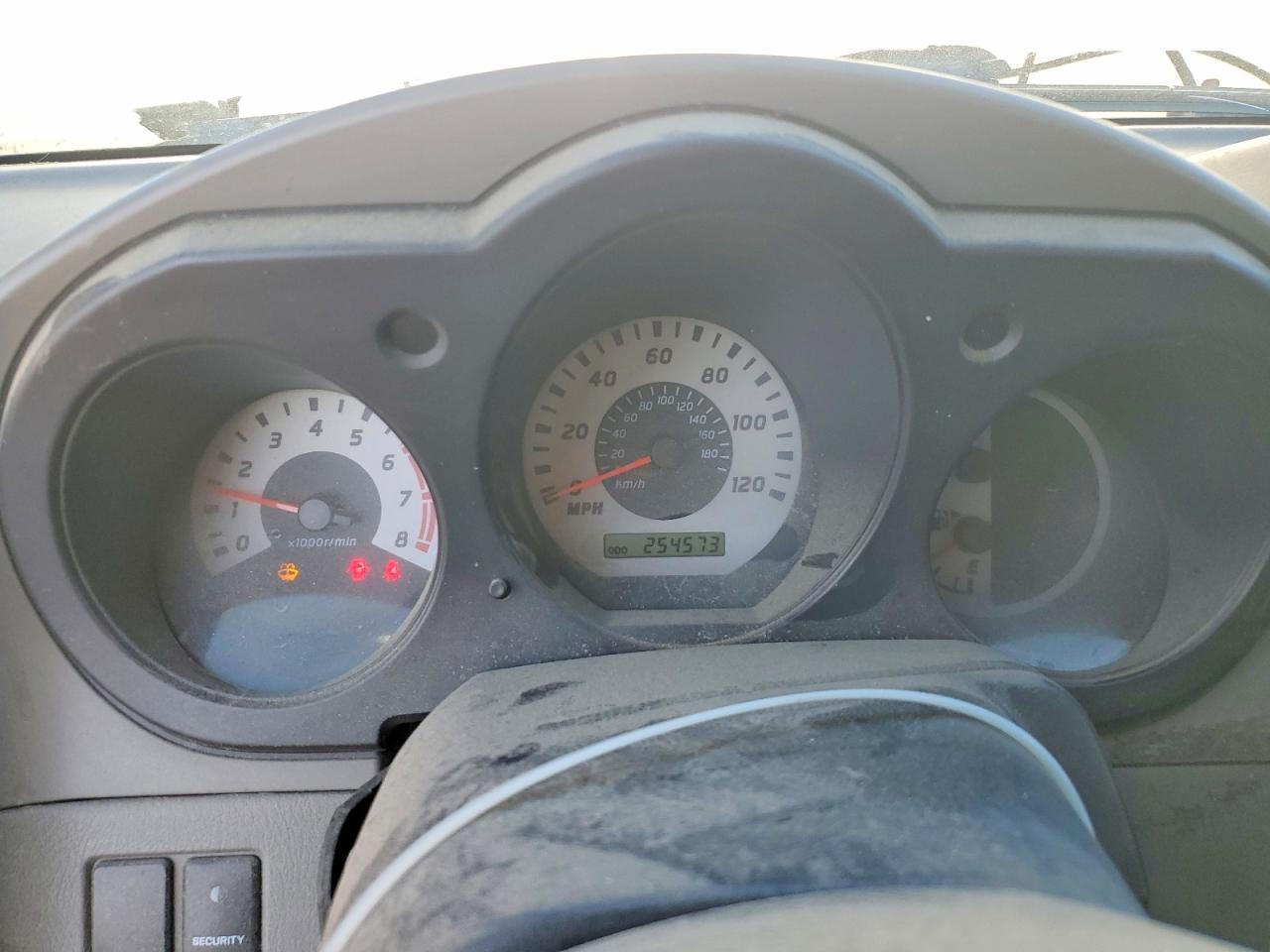 2004 NISSAN XTERRA