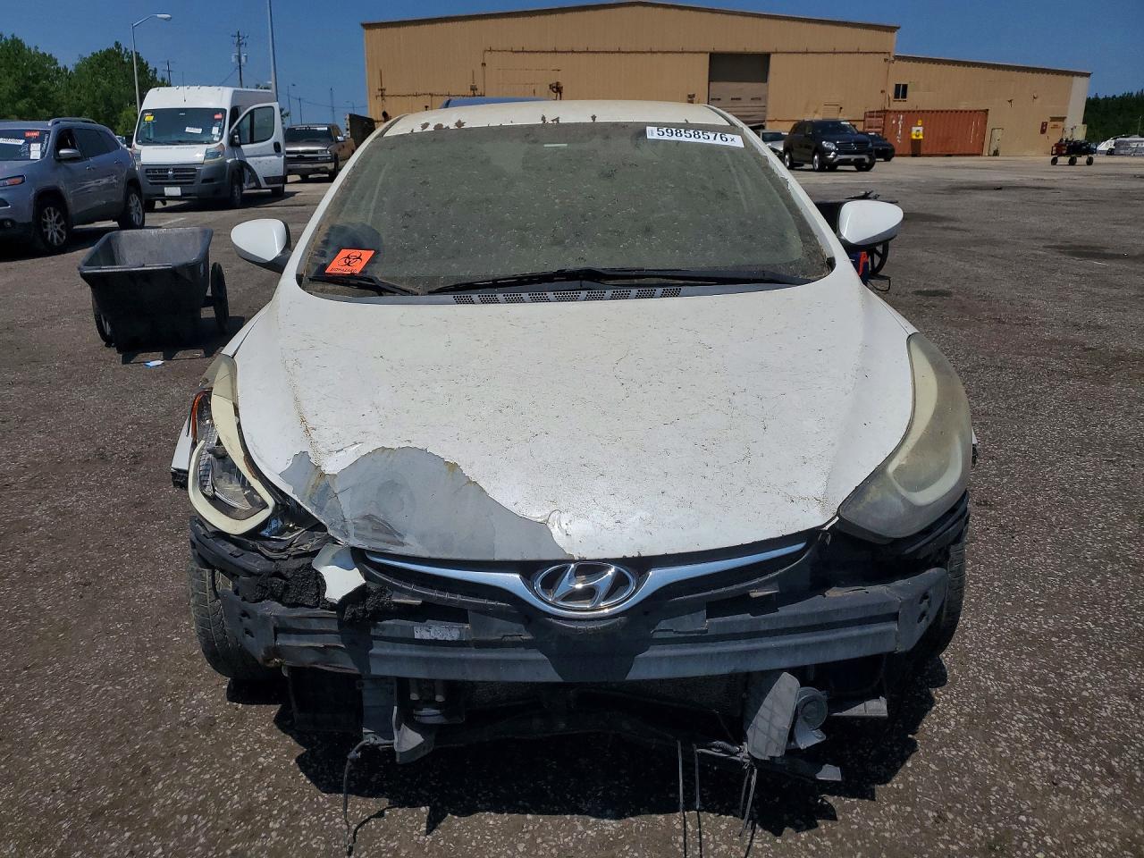 2016 HYUNDAI ELANTRA