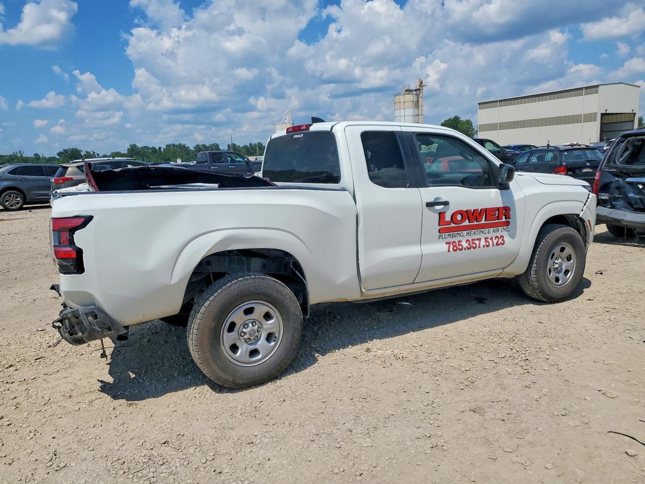 2022 NISSAN FRONTIER