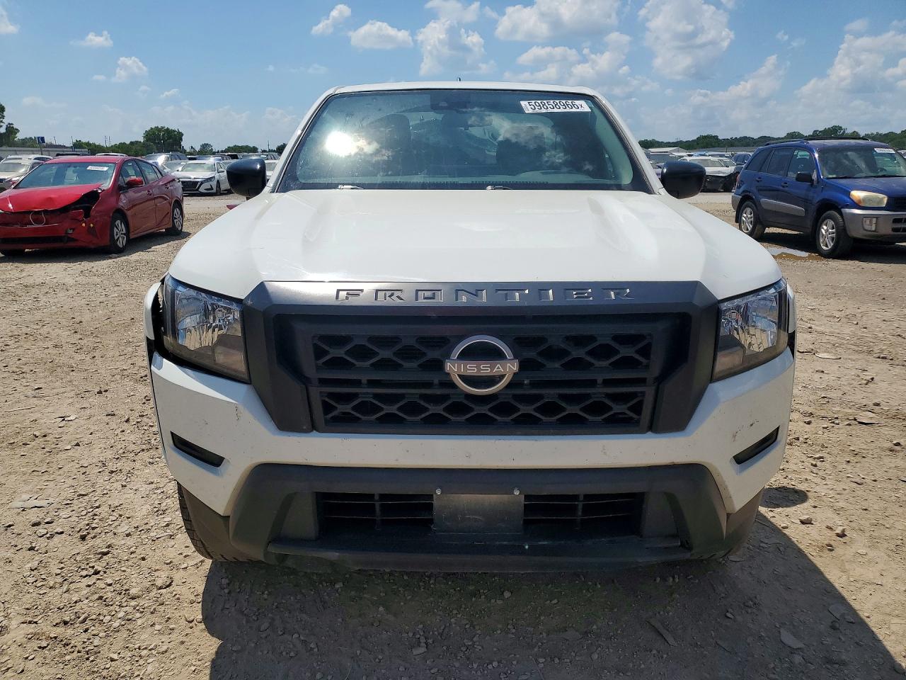 2022 NISSAN FRONTIER
