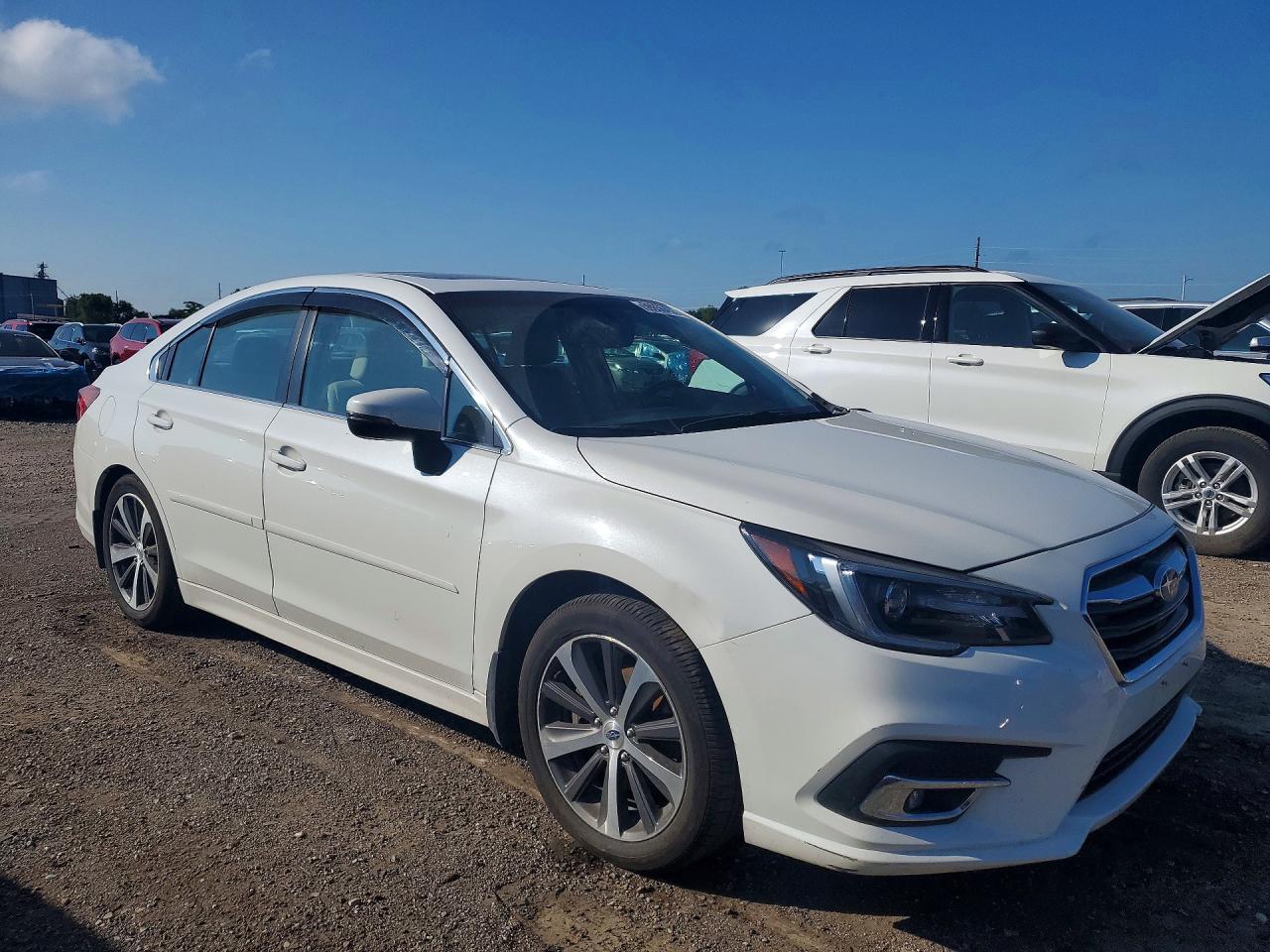 2018 SUBARU LEGACY