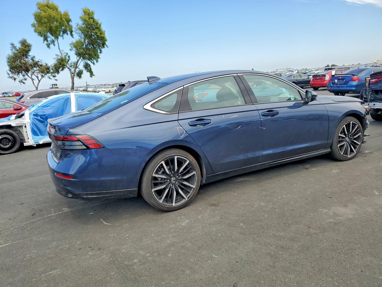2025 HONDA ACCORD