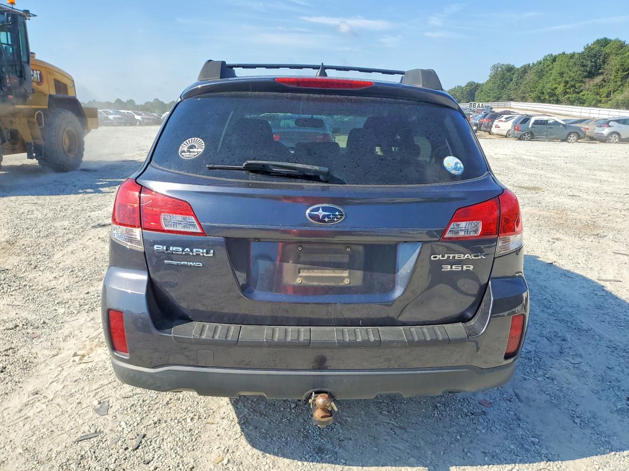 2011 SUBARU OUTBACK