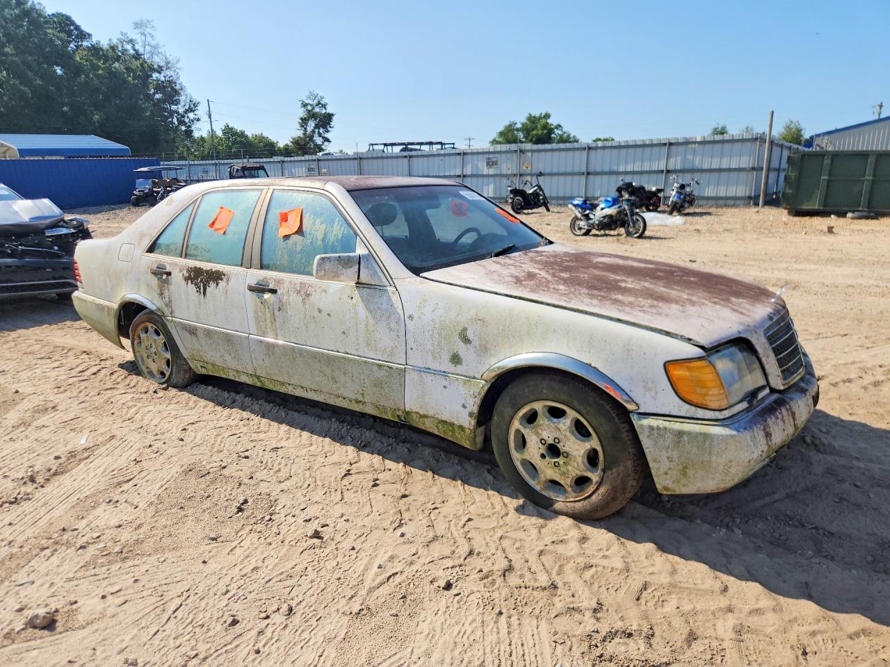 1992 MERCEDES-BENZ 300-CLASS