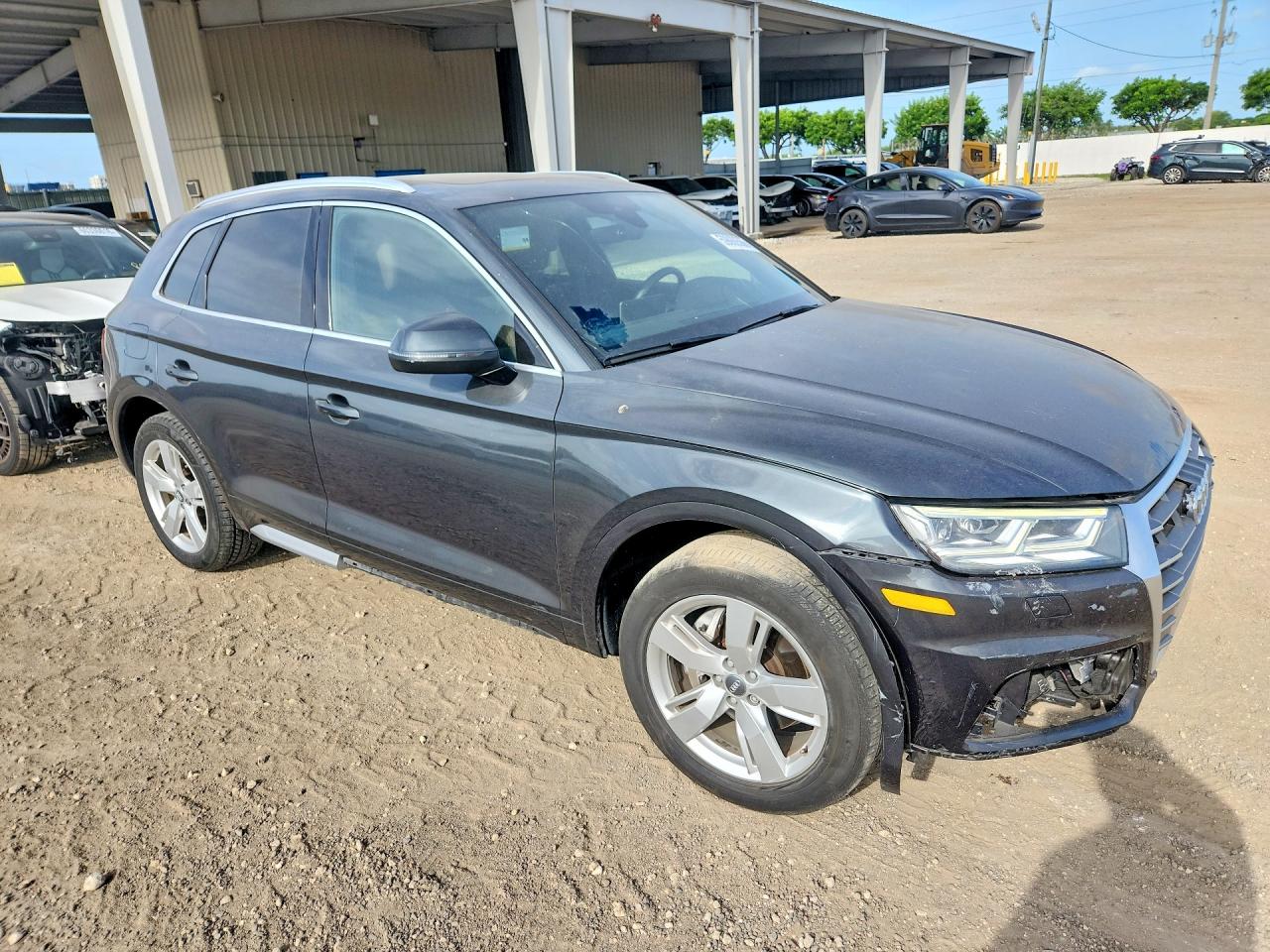 2019 AUDI Q5