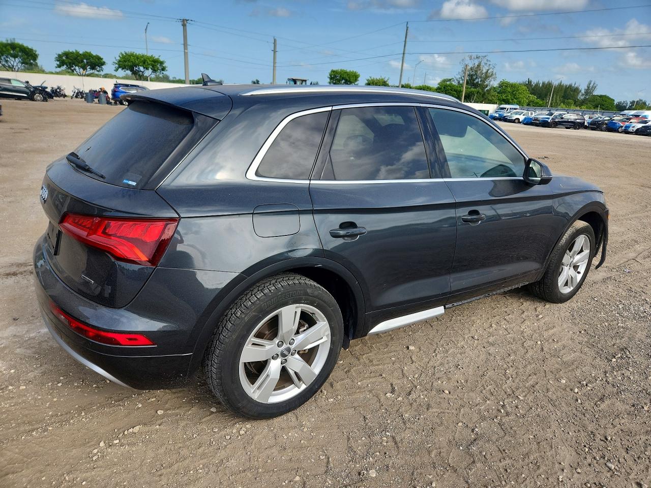 2019 AUDI Q5