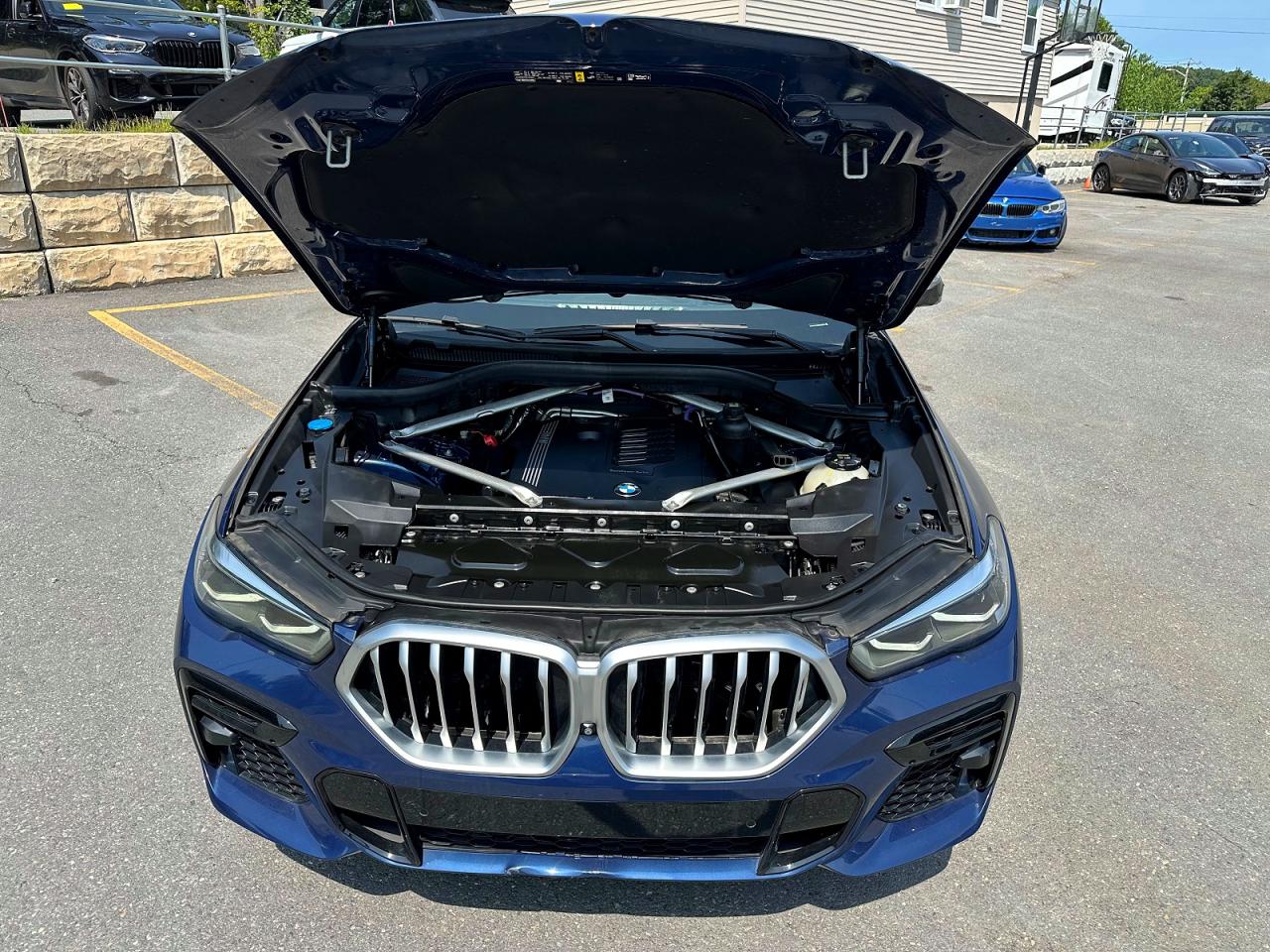 2022 BMW X6
