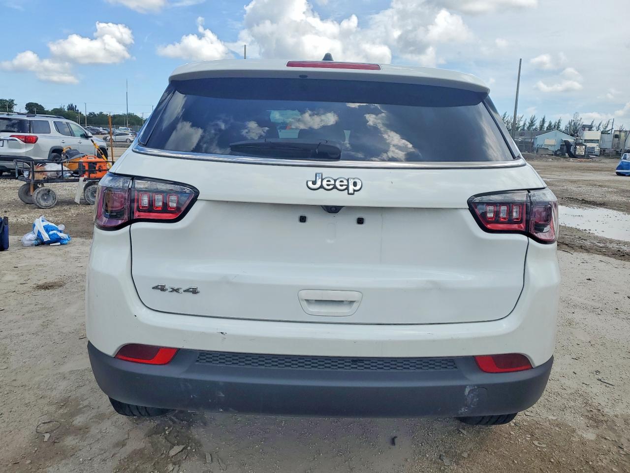 2023 JEEP COMPASS