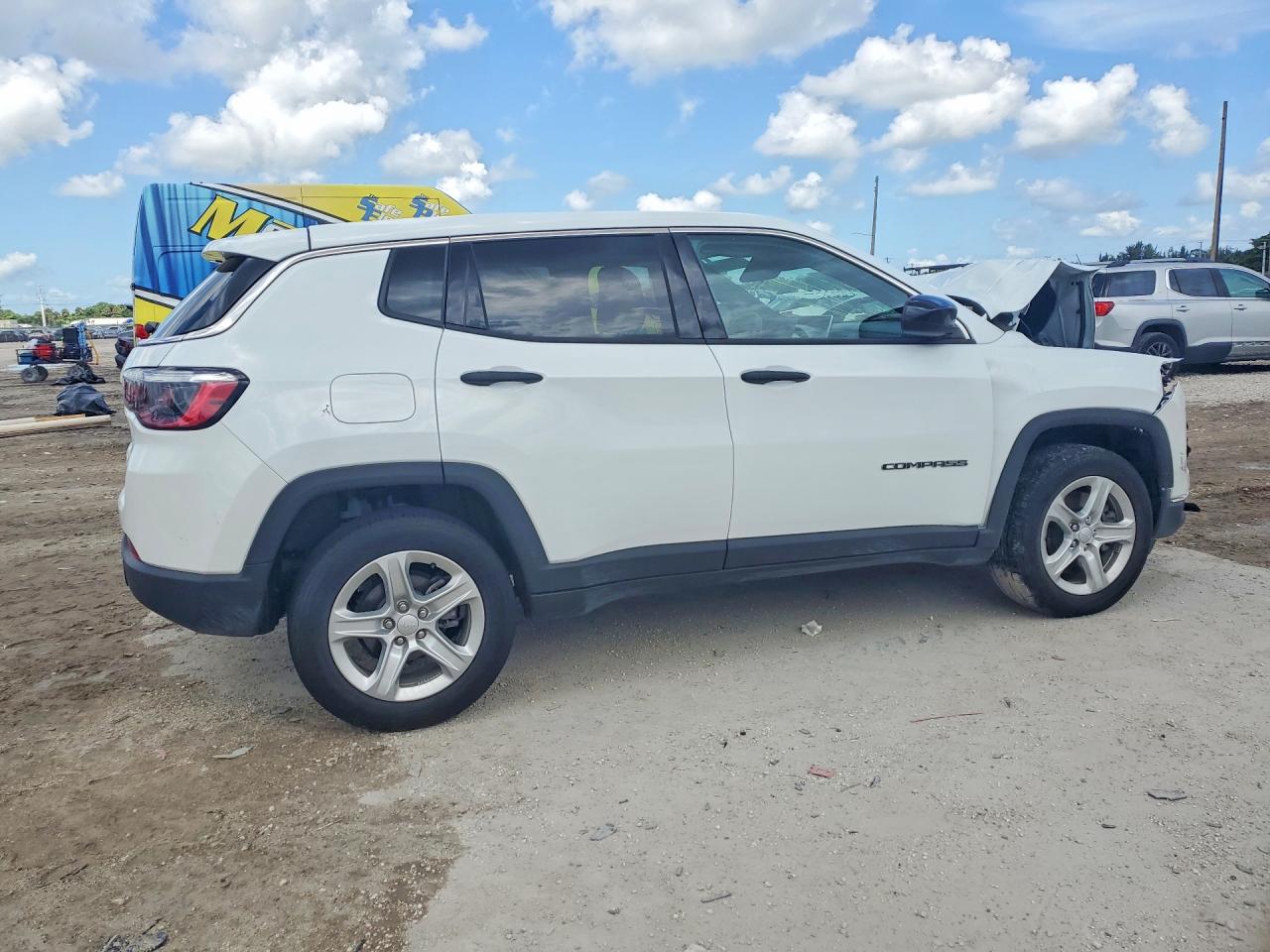 2023 JEEP COMPASS