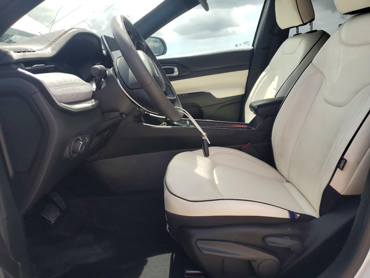 2023 JEEP COMPASS