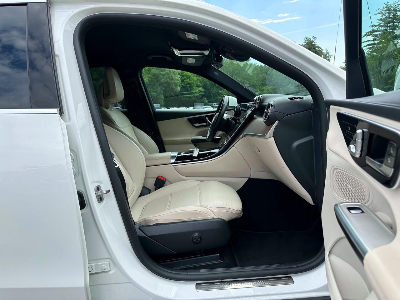 2024 MERCEDES-BENZ GLC-CLASS