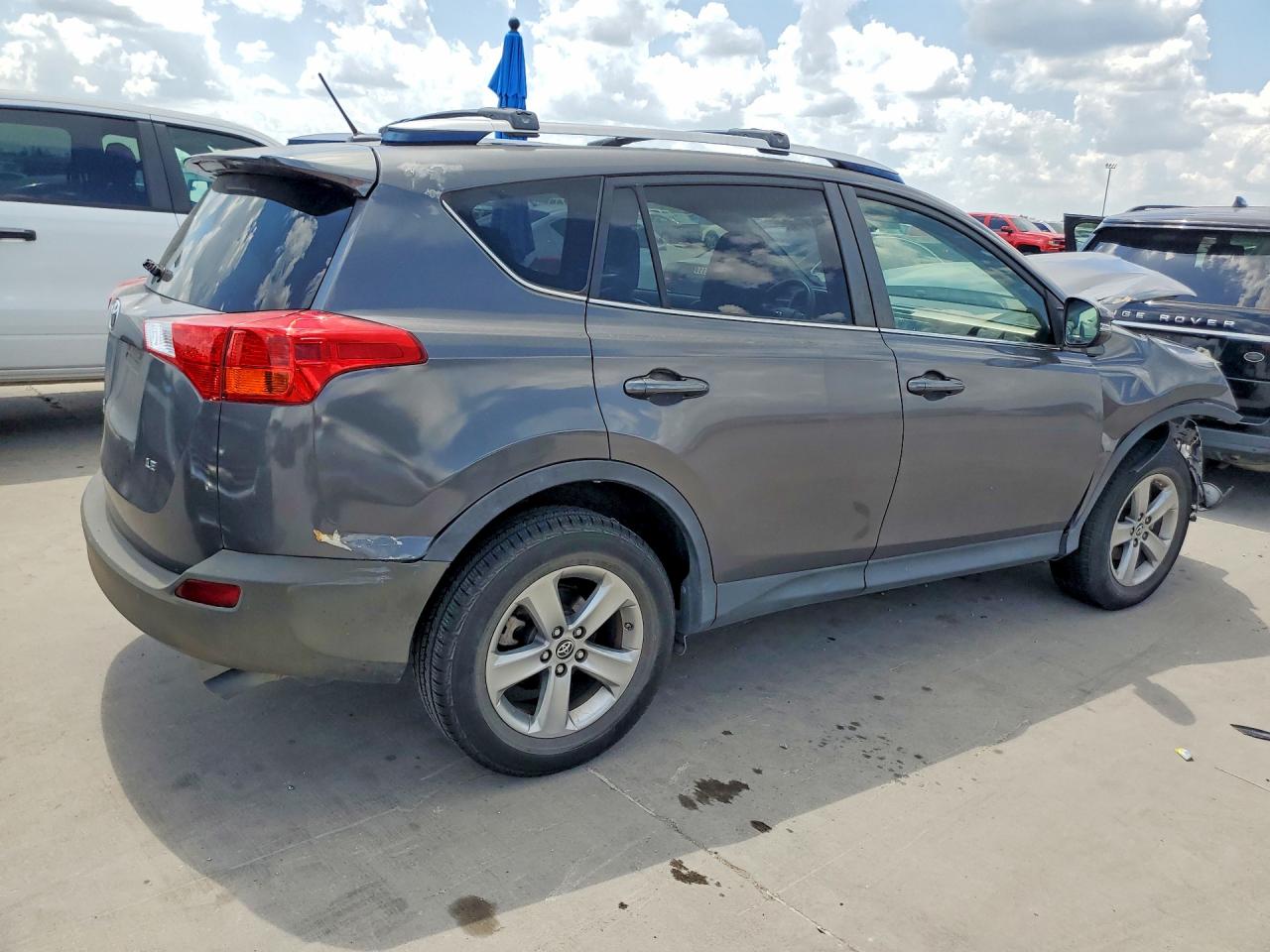 2015 TOYOTA RAV4