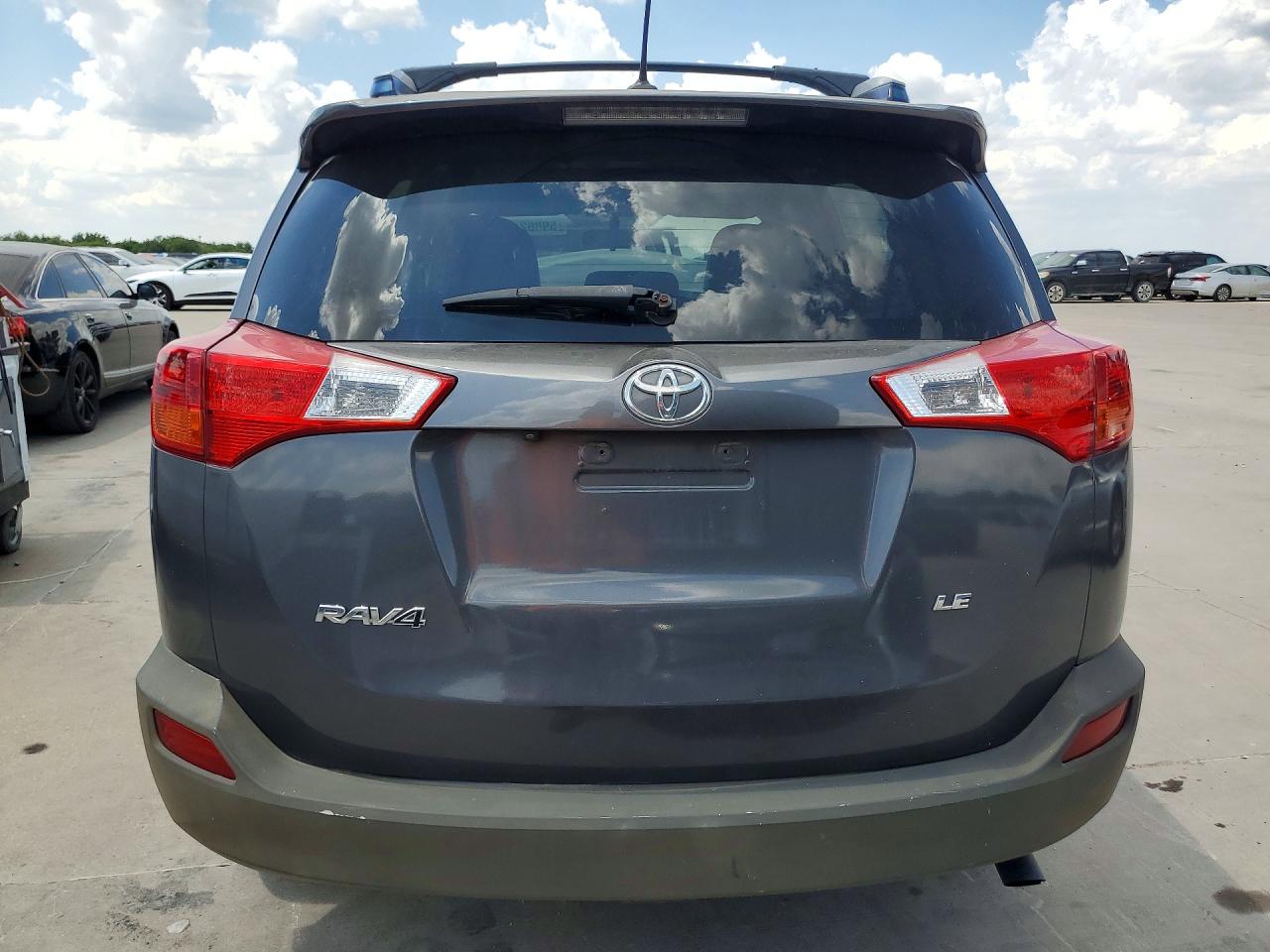 2015 TOYOTA RAV4
