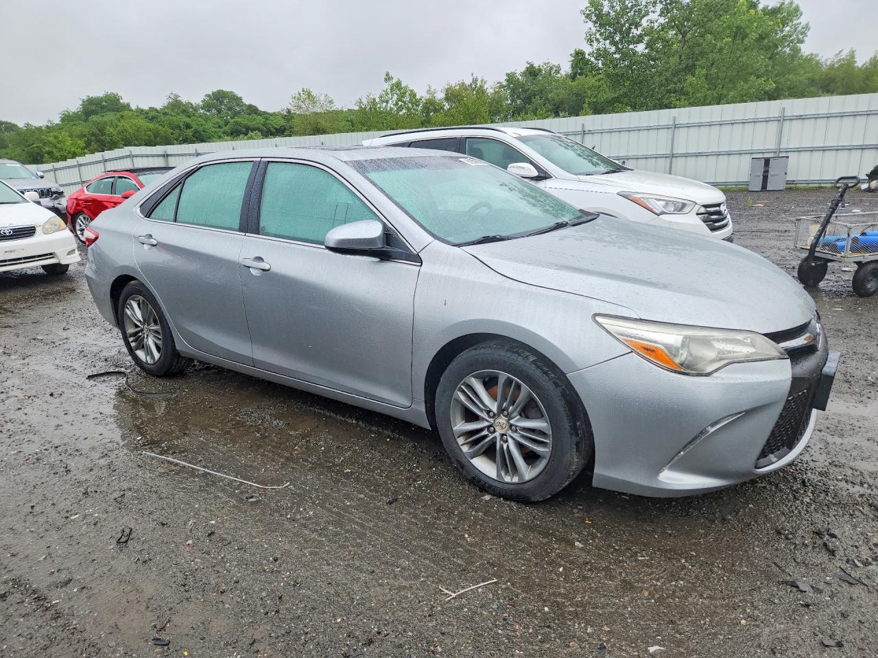 2015 TOYOTA CAMRY
