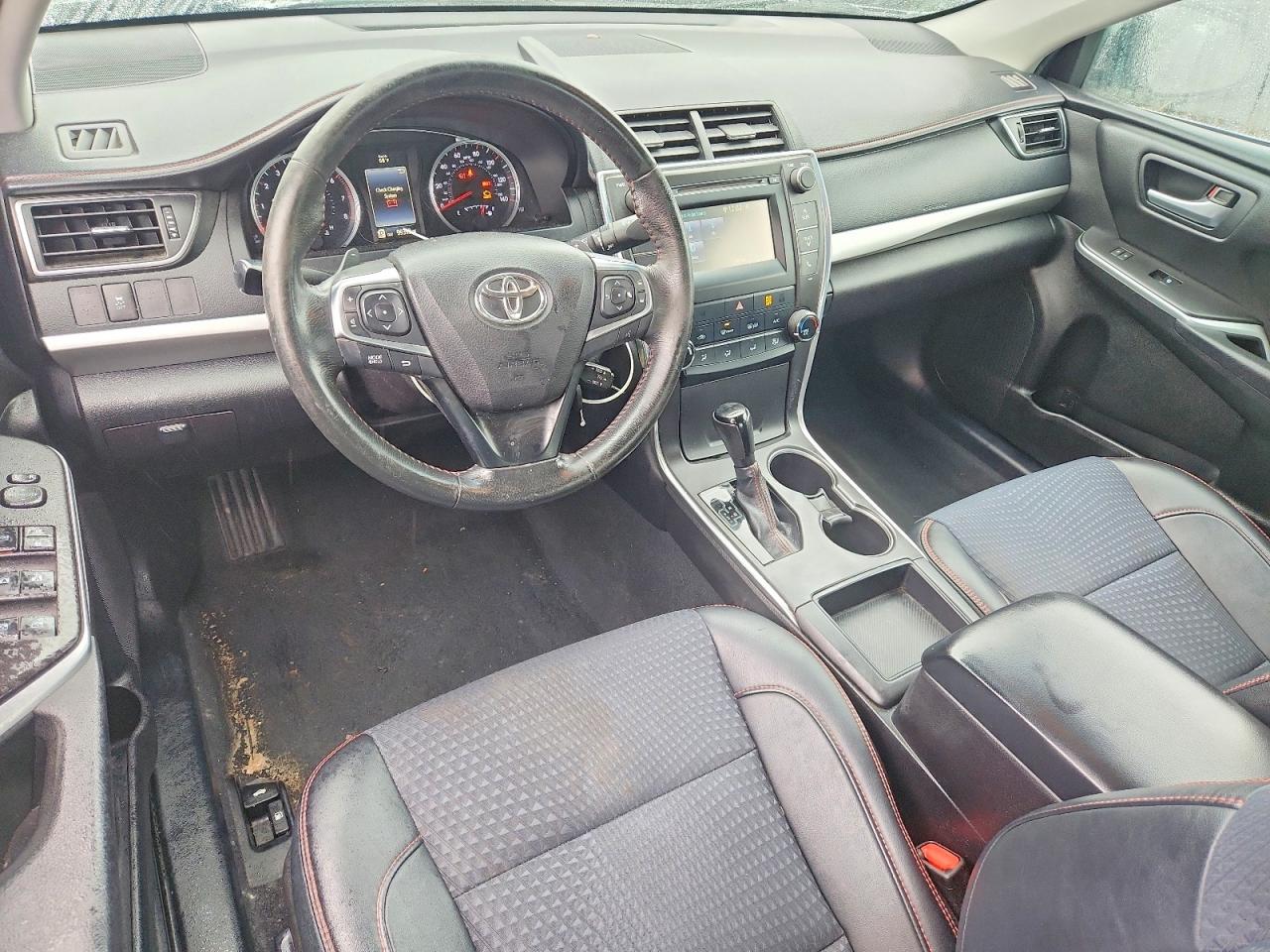 2015 TOYOTA CAMRY