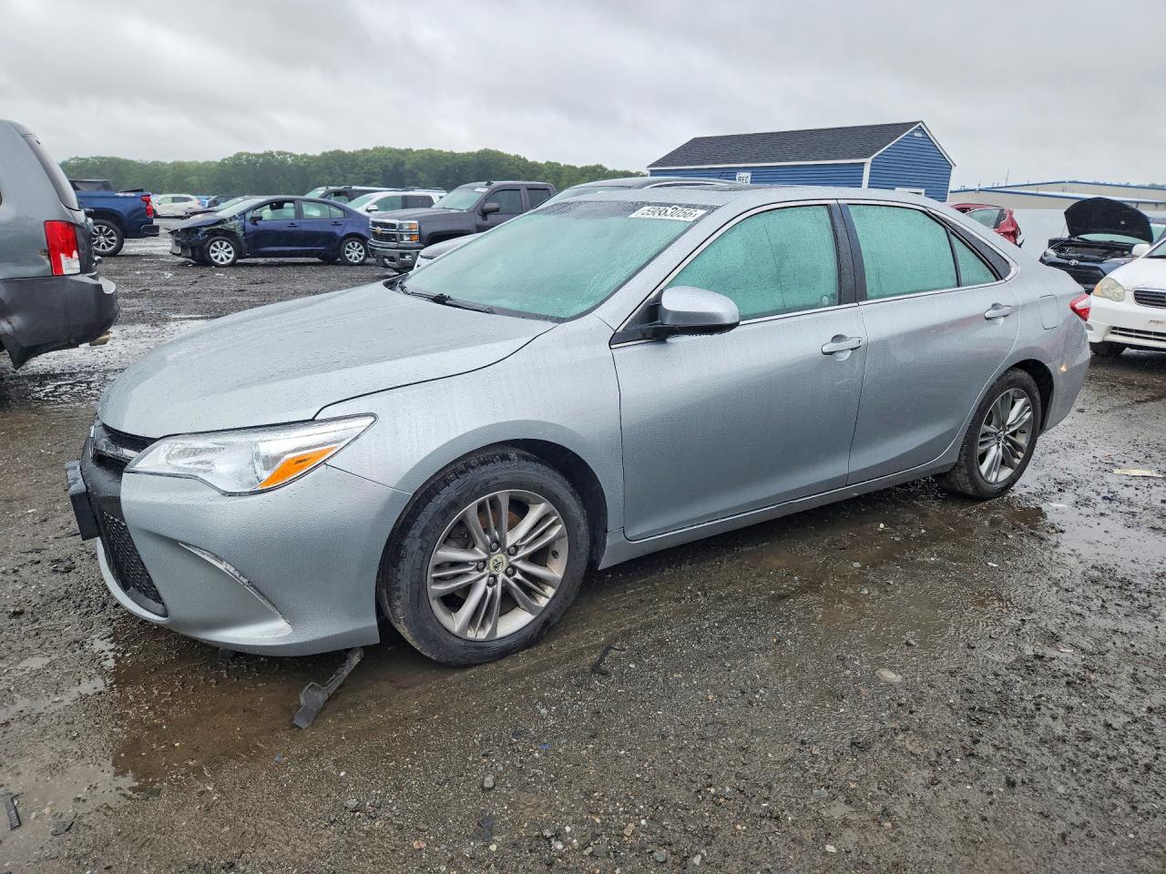 2015 TOYOTA CAMRY