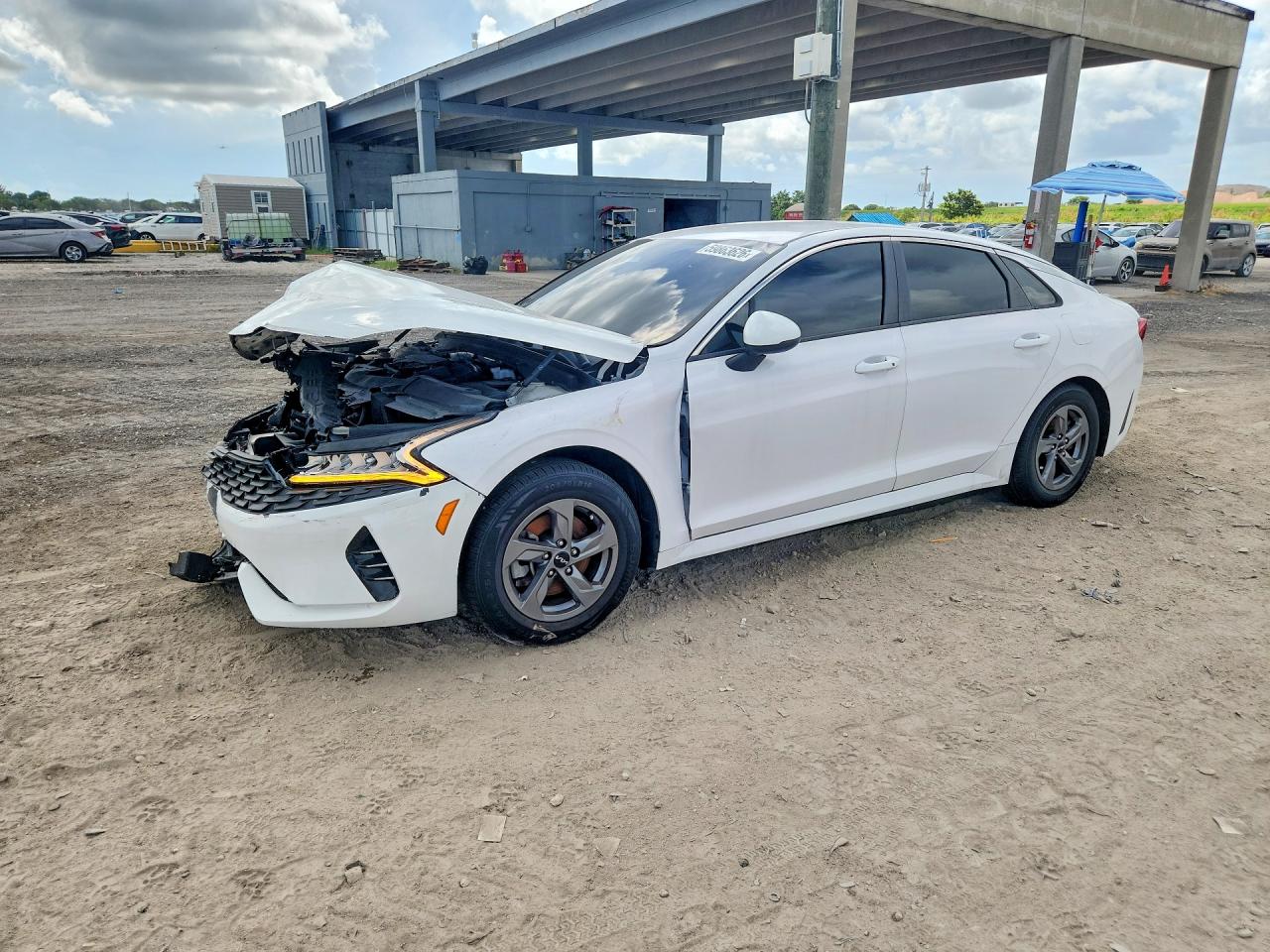 2022 KIA K5