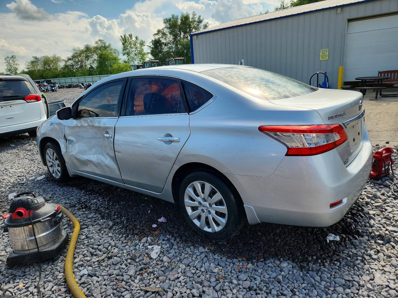 2015 NISSAN SENTRA