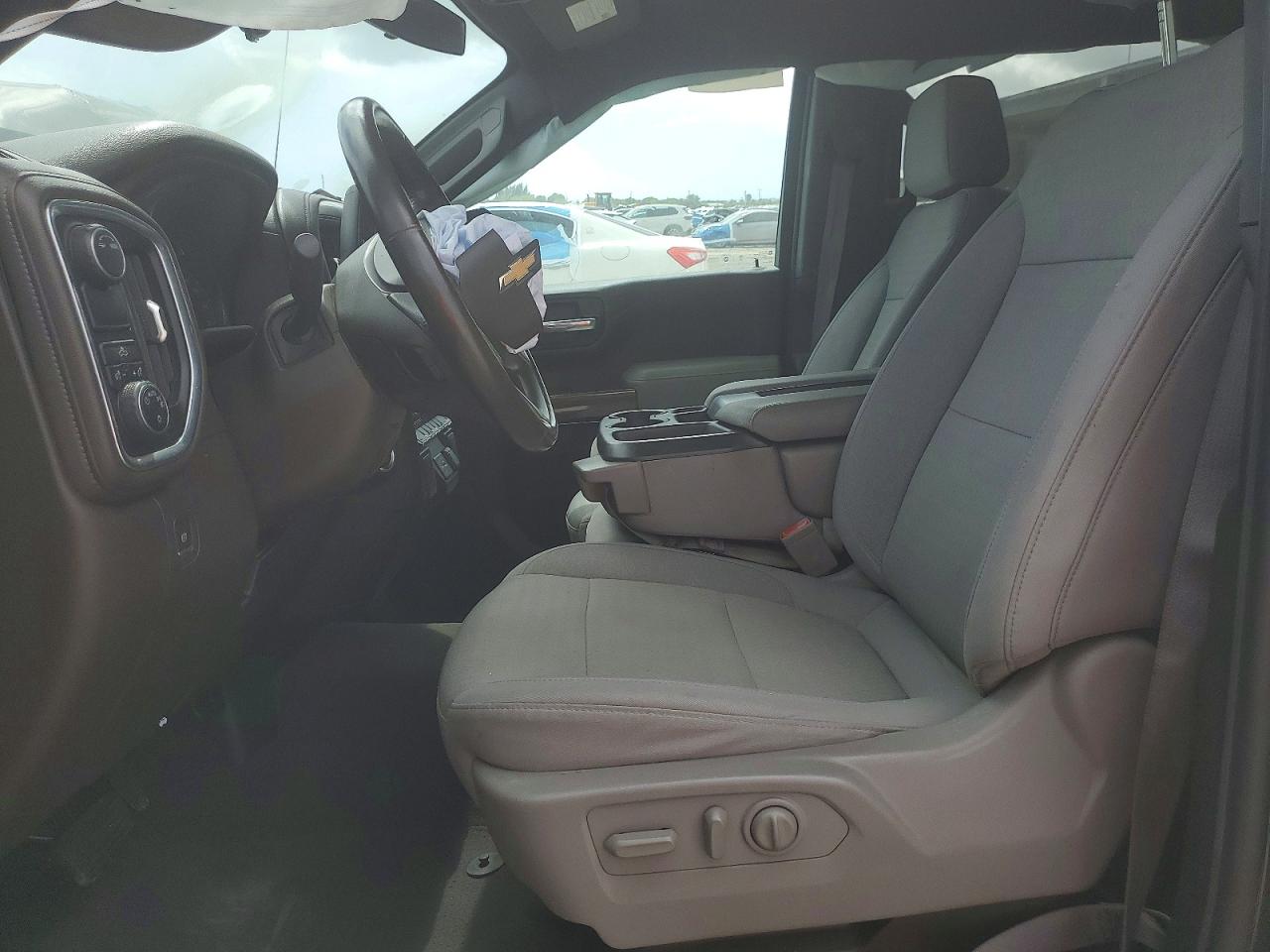2022 CHEVROLET SILVERADO