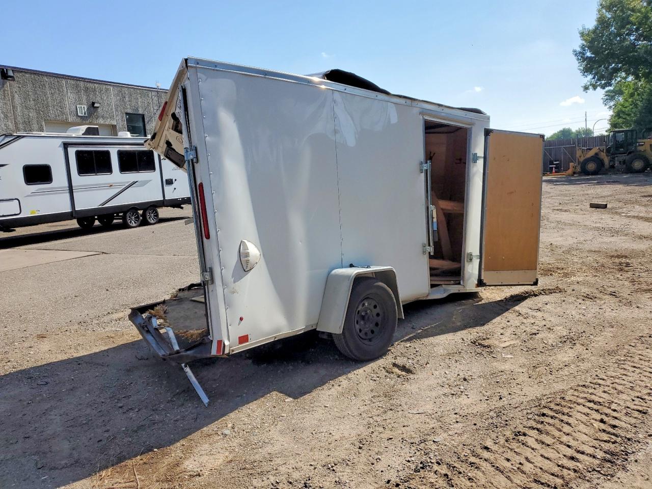 2025 CROSS TRAILERS