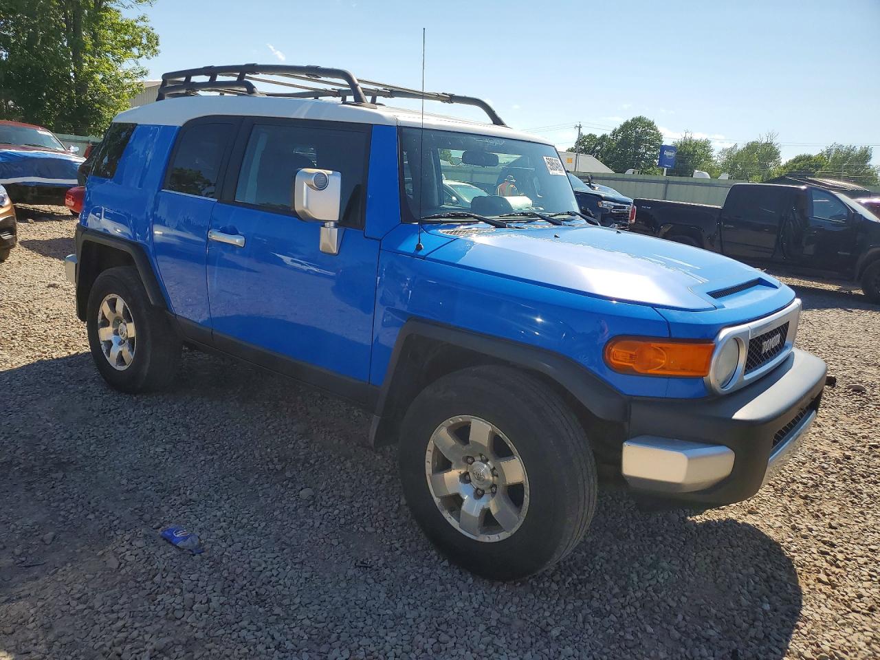 2007 TOYOTA FJ CRUISER