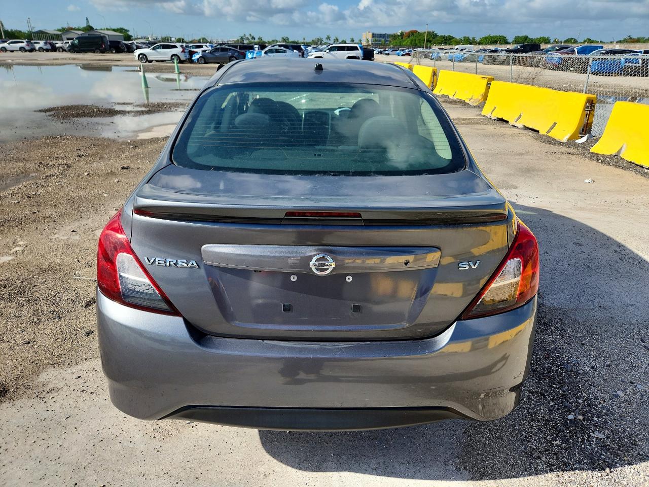 2019 NISSAN VERSA