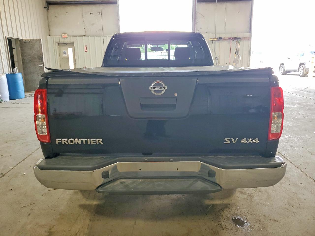 2011 NISSAN FRONTIER