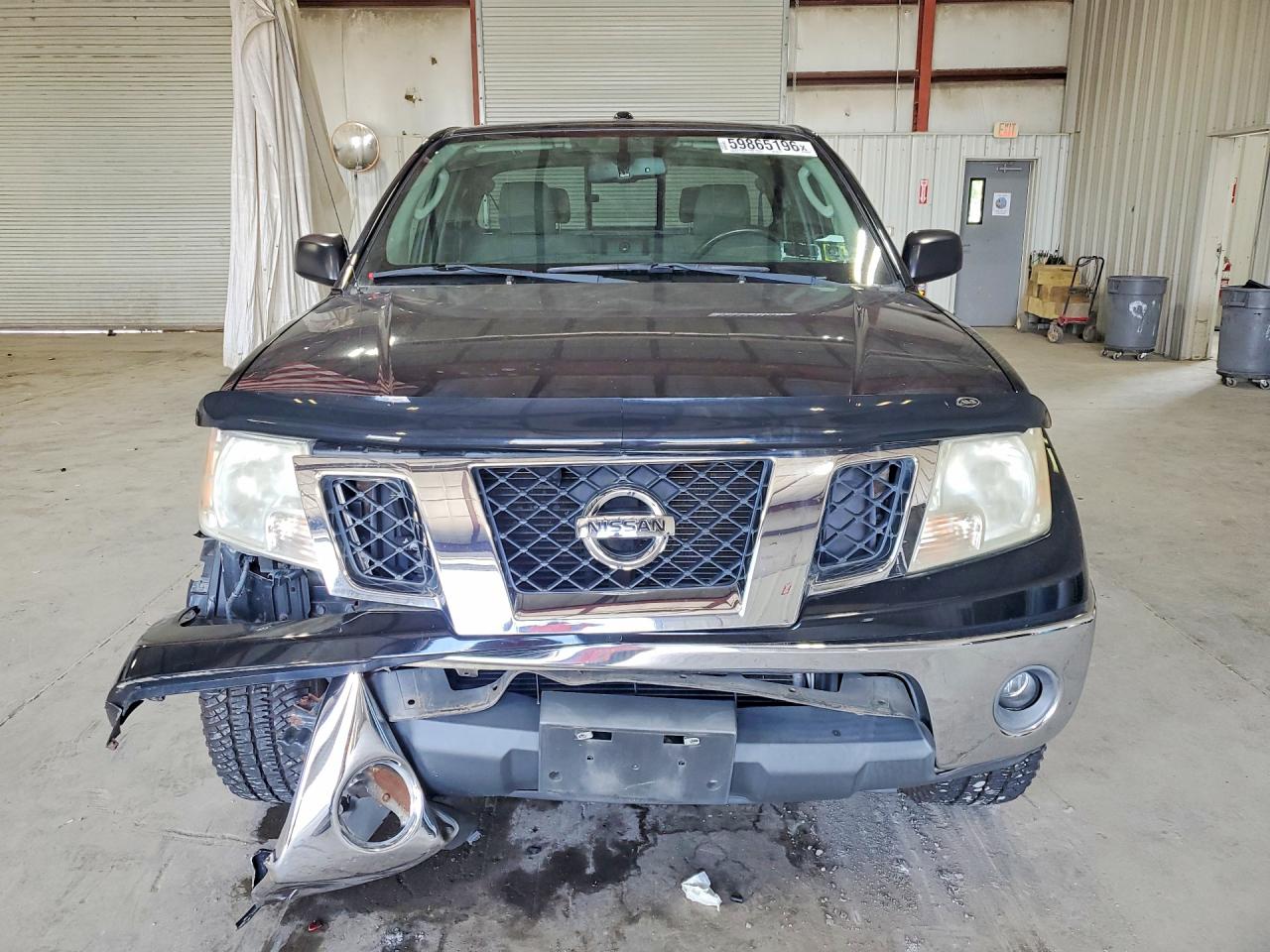 2011 NISSAN FRONTIER