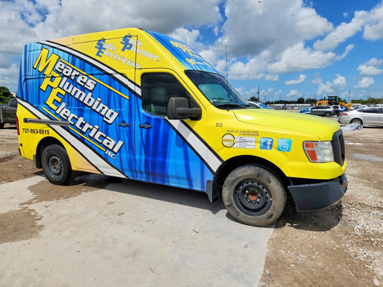 2012 NISSAN NV