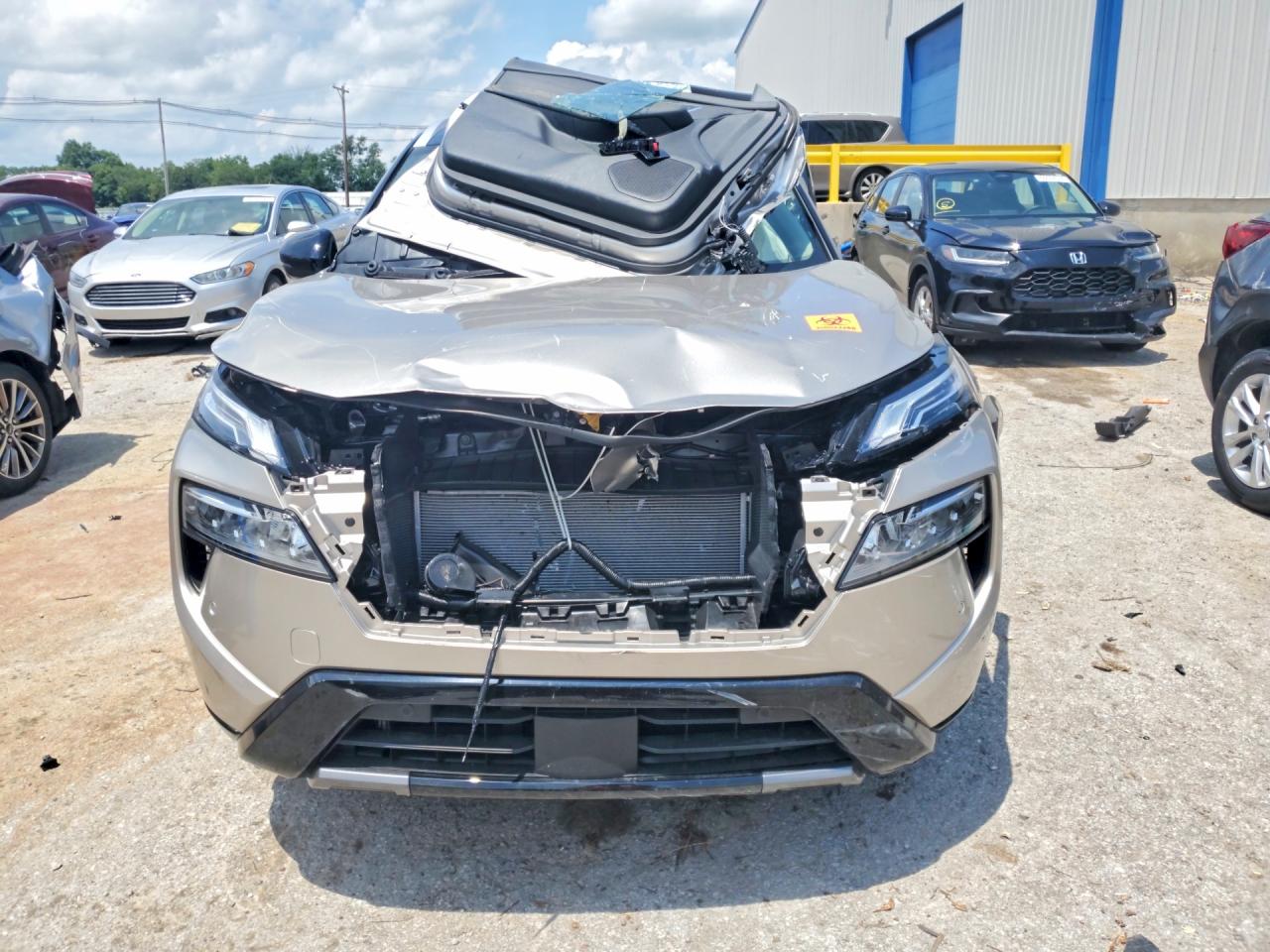 2026 NISSAN ROGUE