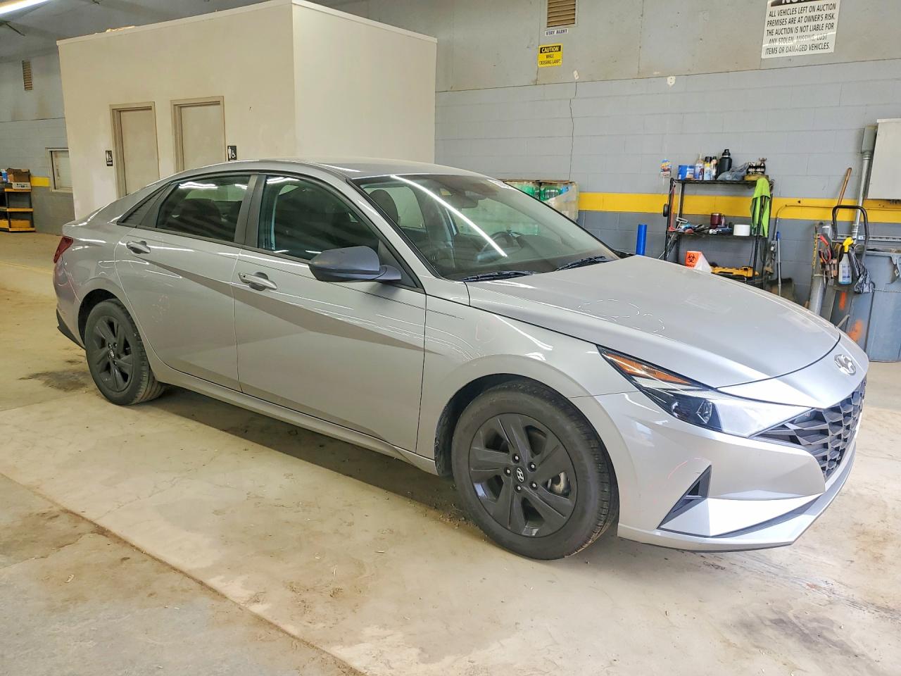 2022 HYUNDAI ELANTRA