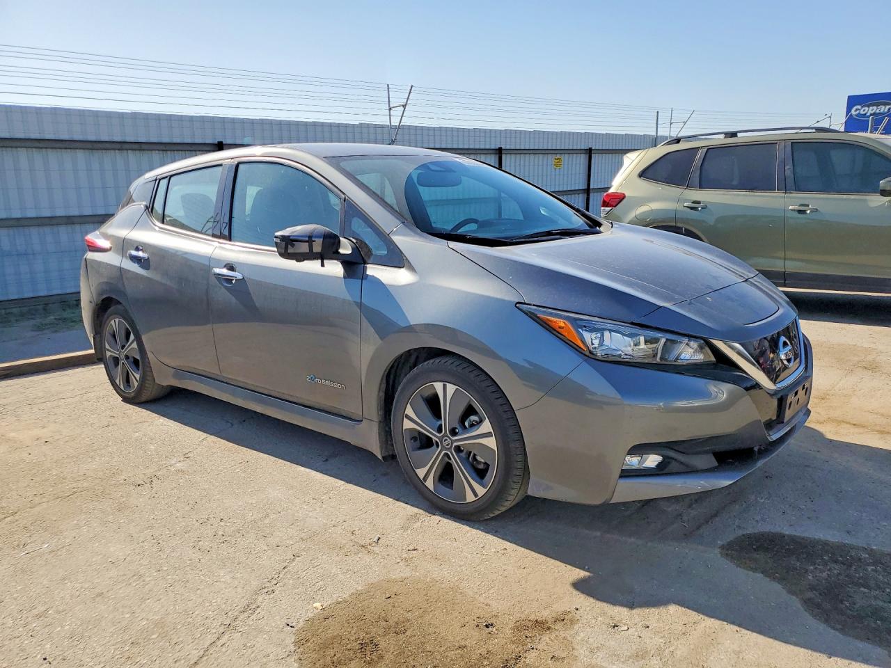 2019 NISSAN LEAF