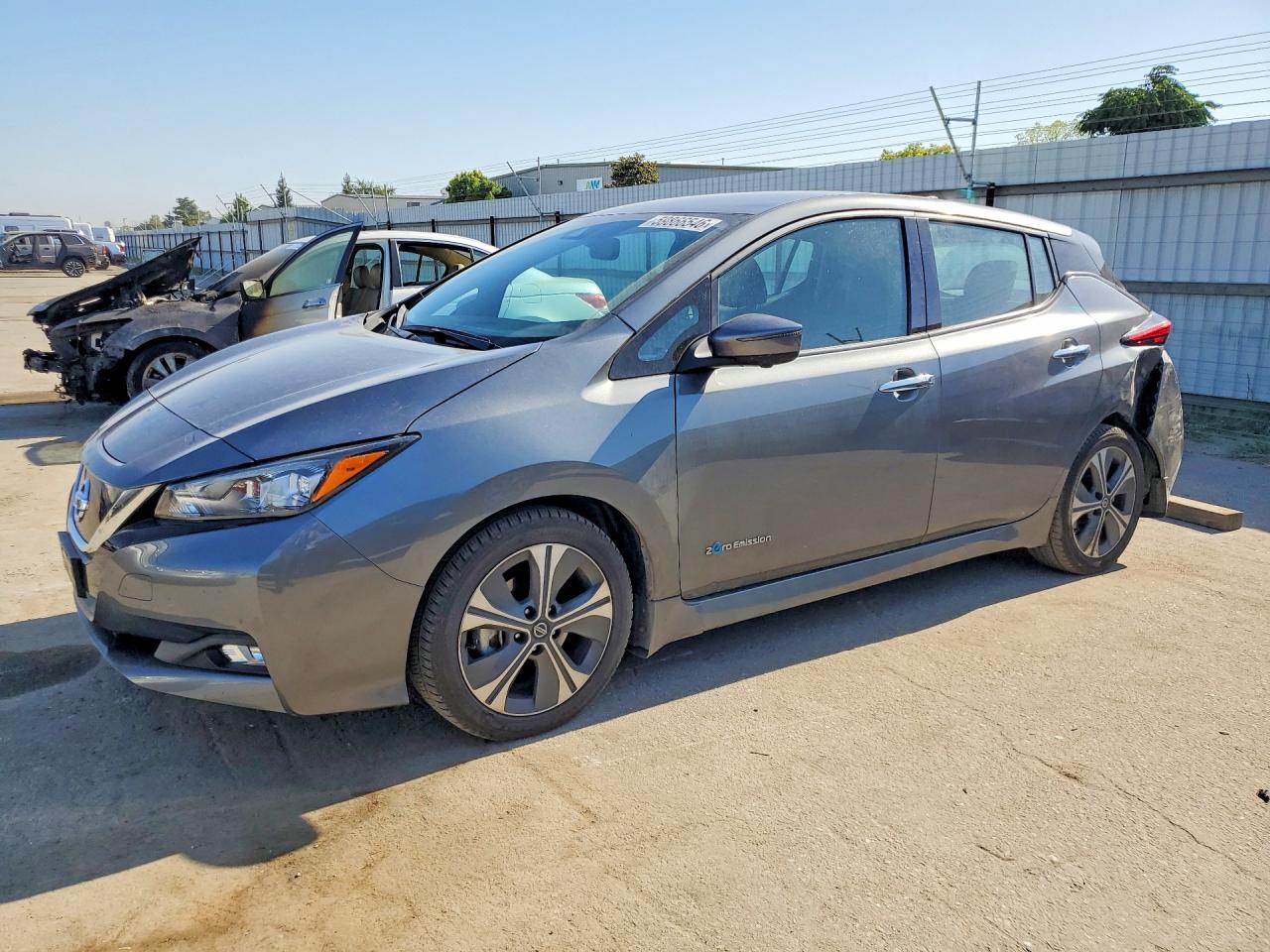 2019 NISSAN LEAF