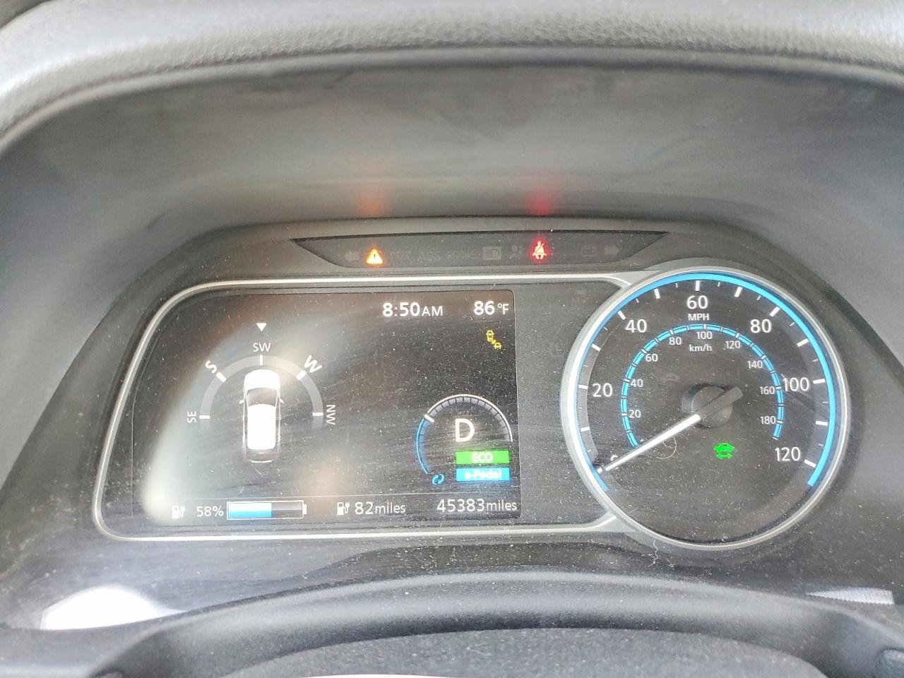 2019 NISSAN LEAF