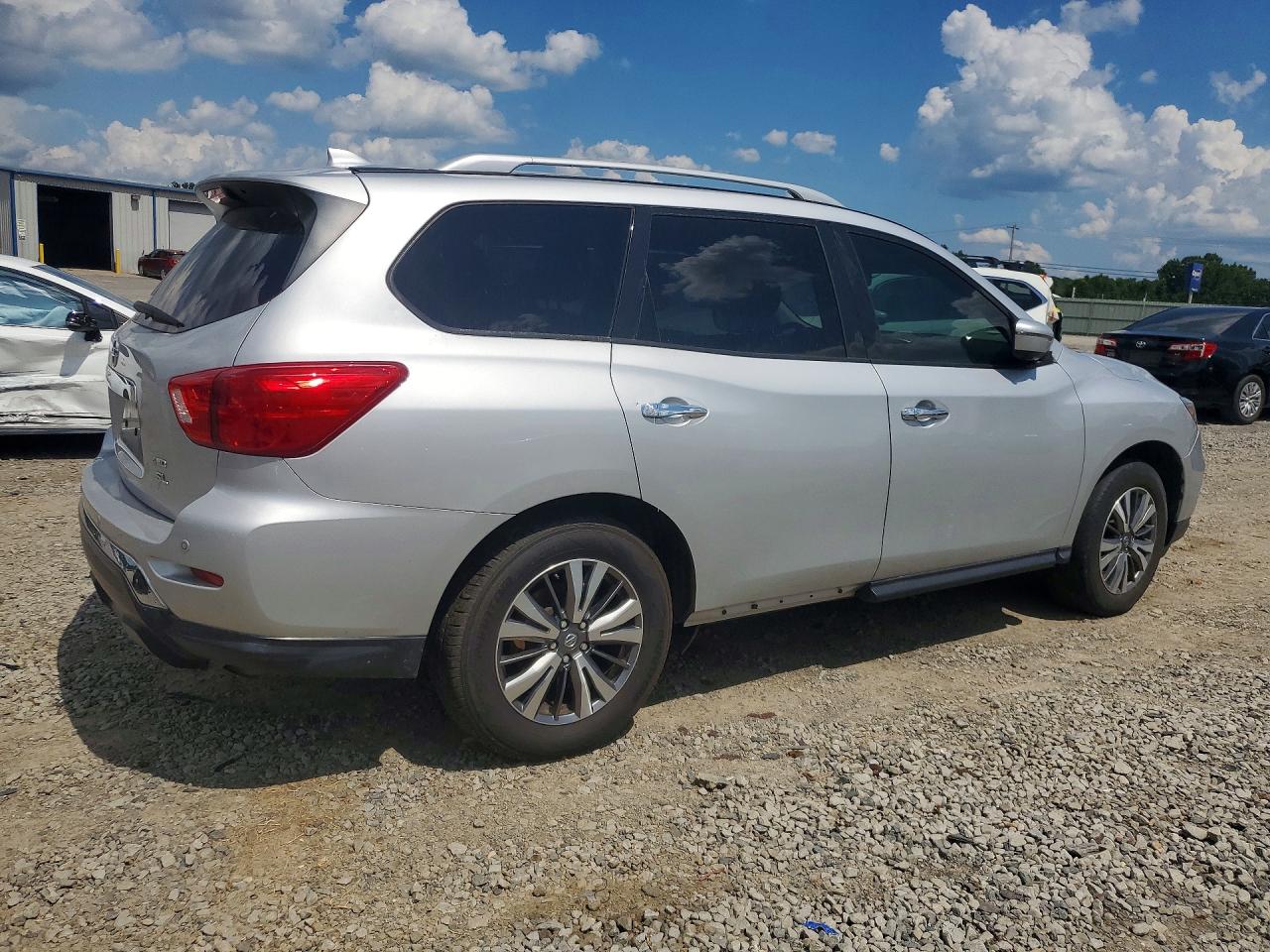 2020 NISSAN PATHFINDER